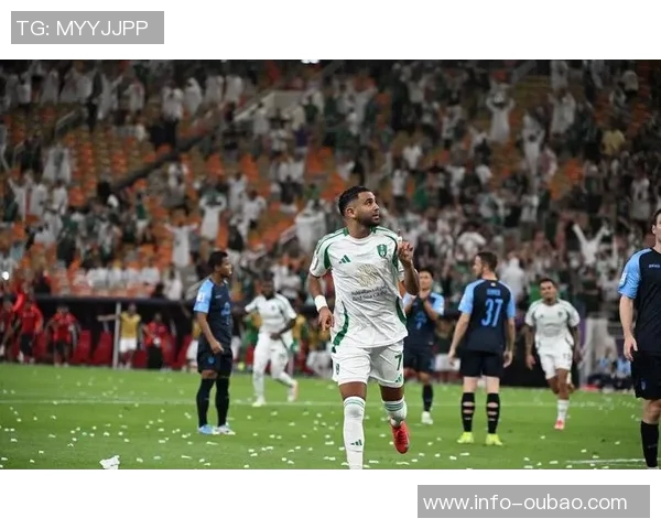 吉达国民官方调侃C罗打车回利雅得965公里引发热议